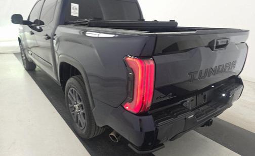 2022 Toyota Tundra Hybrid Platinum