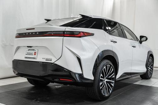2023 Lexus RZ 450e Premium