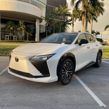 2023 Lexus RZ 450e Premium