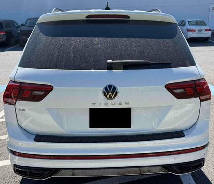 Opal White Pearl 2024 Volkswagen Tiguan 2.0T SE R-Line Black