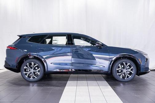 2026 Toyota Crown Signia XLE