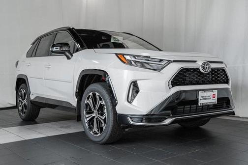 2025 Toyota RAV4 Hybrid SE