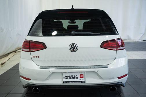 Pure White 2021 Volkswagen Golf 1.4T TSI