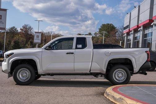 2025 Toyota Tacoma SR