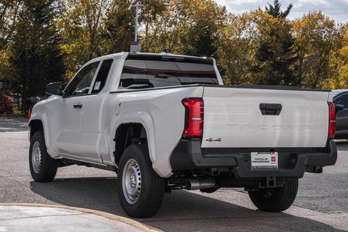 2025 Toyota Tacoma SR