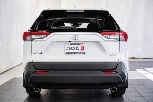 2025 Toyota RAV4 Hybrid XLE Premium
