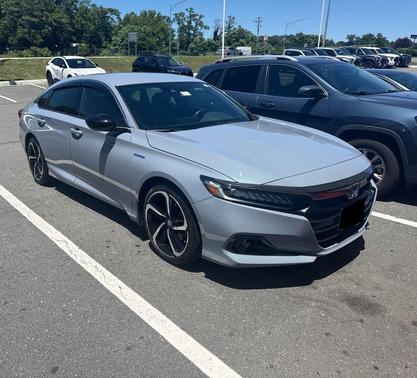 Sonic Gray Pearl 2022 Honda Accord Hybrid Sport