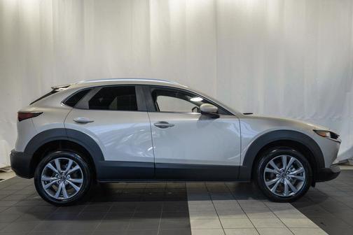 Quartz Metallic 2023 Mazda CX-30 2.5 S Select Package