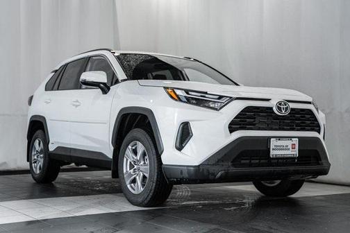 2025 Toyota RAV4 Hybrid XLE