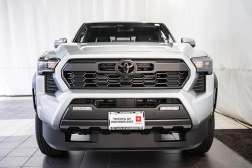2026 Toyota Tacoma Hybrid TRD Off Road
