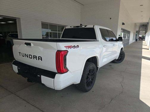 Ice Cap 2023 Toyota Tundra SR5