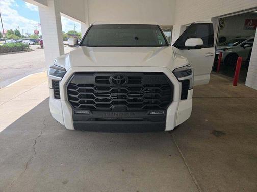 Ice Cap 2023 Toyota Tundra SR5