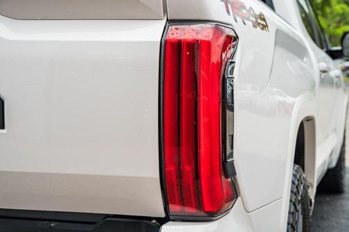 Ice Cap 2023 Toyota Tundra SR5