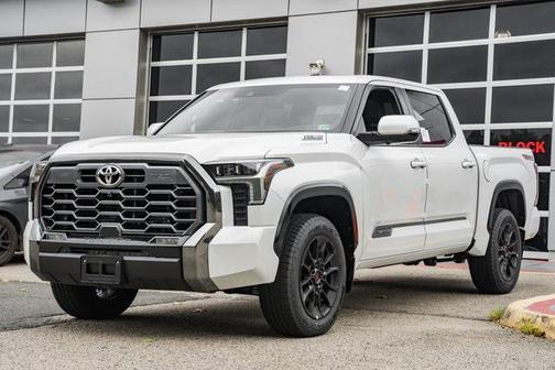 2026 Toyota Tundra Hybrid Platinum