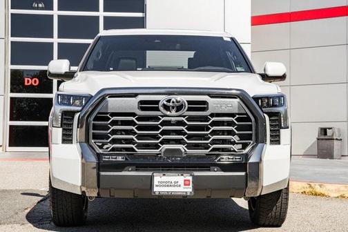 2026 Toyota Tundra Hybrid Platinum