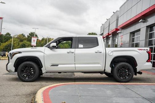 2026 Toyota Tundra Hybrid Platinum