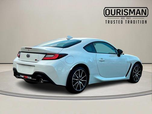 2024 Toyota GR86 Base