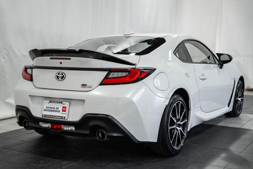 2024 Toyota GR86 Base