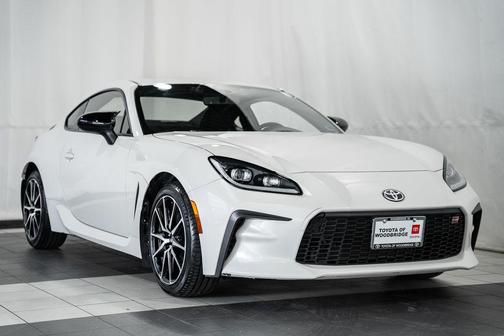 2024 Toyota GR86 Base