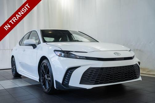 Ice 2025 Toyota Camry SE