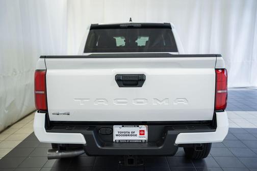 Ice 2026 Toyota Tacoma SR5