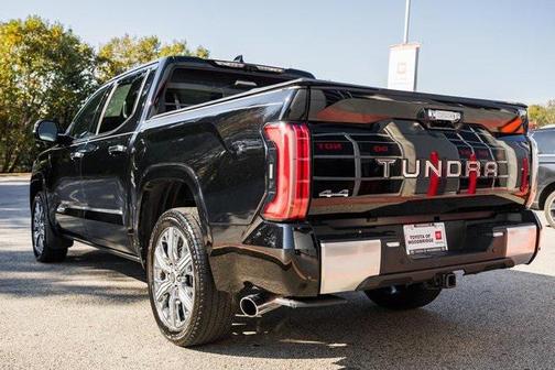 2023 Toyota Tundra Hybrid Capstone