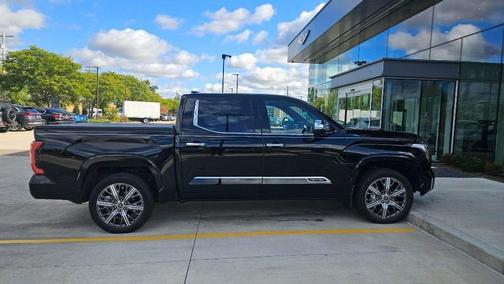 2023 Toyota Tundra Hybrid Capstone