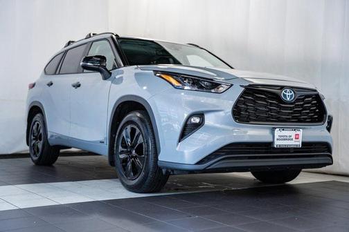 2024 Toyota Highlander Hybrid XLE