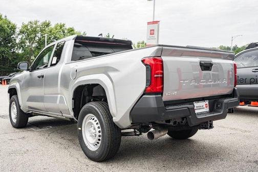 2025 Toyota Tacoma SR