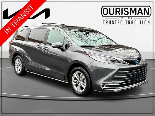 Magnetic Gray Metallic 2025 Toyota Sienna Limited
