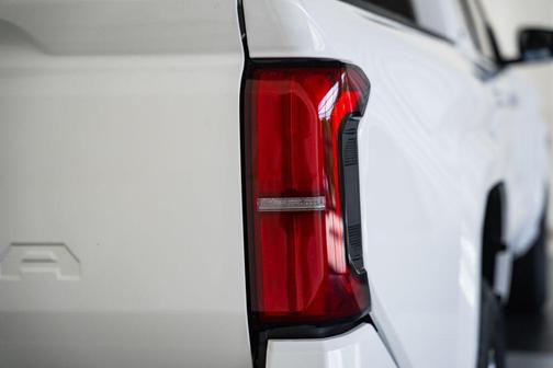 Ice 2026 Toyota Tacoma SR5