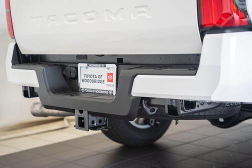 Ice 2026 Toyota Tacoma SR5