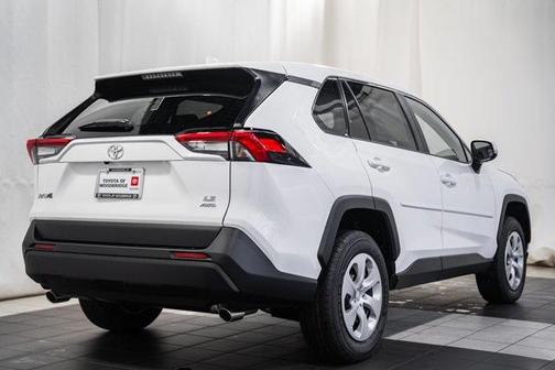 2025 Toyota RAV4 LE