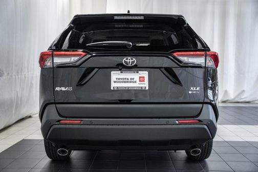 2025 Toyota RAV4 Hybrid XLE Premium