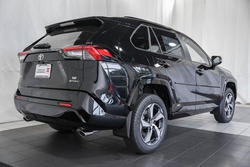 2025 Toyota RAV4 Hybrid SE