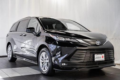 2025 Toyota Sienna XLE 7 Passenger
