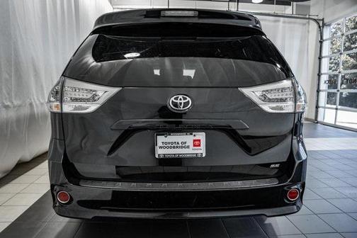 2015 Toyota Sienna SE