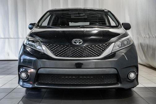 2015 Toyota Sienna SE