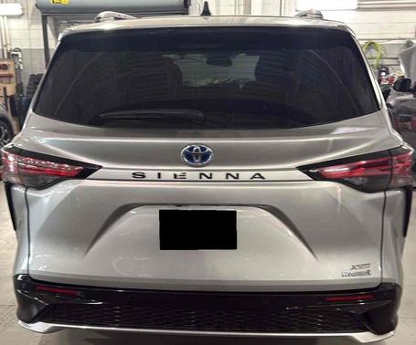 Celestial Silver Metallic 2023 Toyota Sienna XSE 7 Passenger