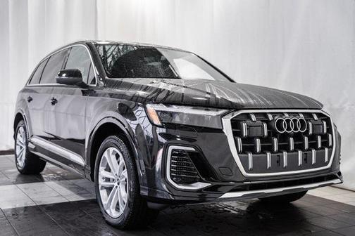 2025 Audi Q7 55 Premium Plus