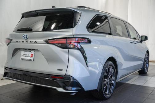 Celestial Silver Metallic 2025 Toyota Sienna XSE 7 Passenger