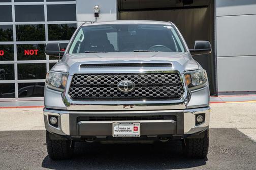 Silver Sky Metallic 2019 Toyota Tundra SR5