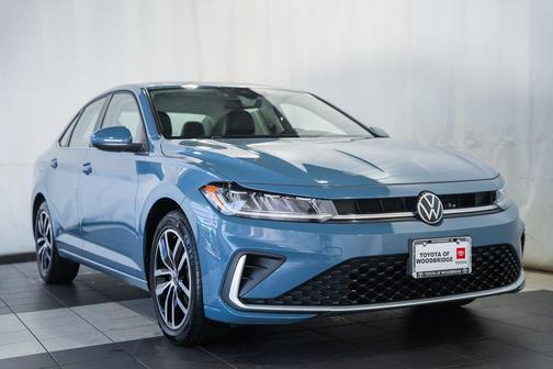 Monterey Blue 2025 Volkswagen Jetta 1.5T SE