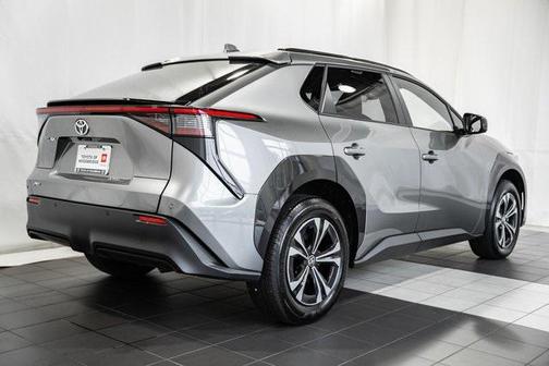 2024 Toyota bZ4X XLE