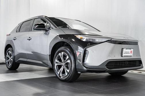 2024 Toyota bZ4X XLE