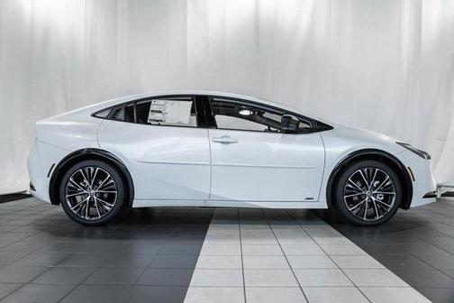 2025 Toyota Prius Limited