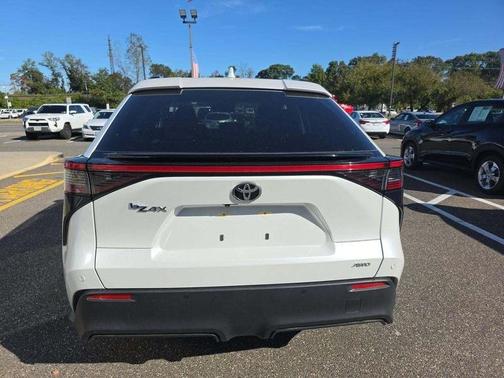 2023 Toyota bZ4X XLE