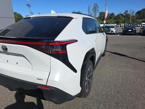 2023 Toyota bZ4X XLE