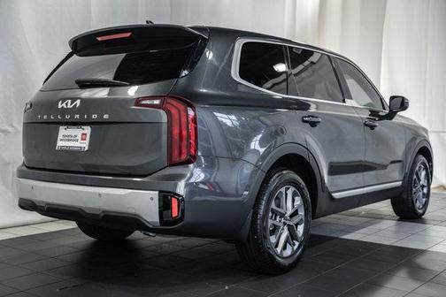 2024 Kia Telluride LX