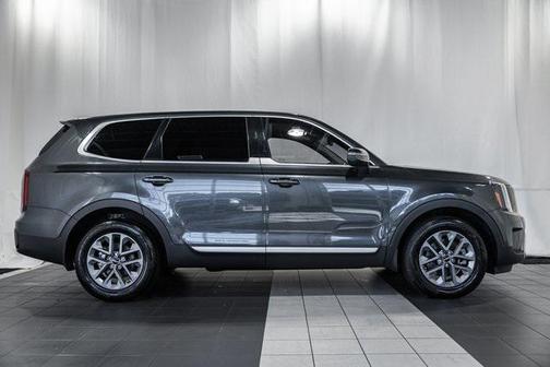 2024 Kia Telluride LX